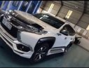 Mitsubishi Pajero 2019 - Cần bán xe Mitsubishi Pajero đời 2019, màu trắng, xe nhập