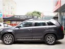 Kia Sorento AT 2015 - Bán xe Kia Sorento AT sản xuất năm 2015, màu xám, giá chỉ 695 triệu