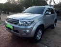 Toyota Fortuner MT 2010 - Bán Toyota Fortuner MT sản xuất 2010, màu bạc 