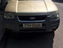 Ford Escape 2003 - Cần bán Ford Escape đời 2003 xe gia đình giá cạnh tranh