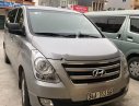 Hyundai Grand Starex 2016 - Cần bán Hyundai Grand Starex năm sản xuất 2016, màu bạc 