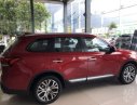 Mitsubishi Outlander 2.0 Premium 2019 - Bán ô tô Mitsubishi Outlander 2.0 Premium đời 2019, màu đỏ, nhập khẩu