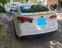 Kia Cerato   MT 2016 - Cần bán gấp Kia Cerato MT đời 2016, màu trắng 