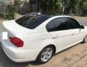 BMW 3 Series 320i 2009 - Bán BMW 3 Series 320i sản xuất 2009, màu trắng, giá tốt