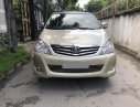 Toyota Innova V 2010 - Bán Toyota Innova V 2010 vàng cát tự động tuyệt vời, xe mình đi kỹ