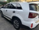Kia Sorento 2016 - Bán lại xe Kia Sorento năm 2016, màu trắng, xe gia đình