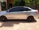 Toyota Vios 2016 - Bán xe Toyota Vios sản xuất năm 2016, màu bạc xe gia đình 