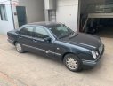 Mercedes-Benz E class E230 2000 - Xe Mercedes E230 đời 2000, màu xanh lam, xe nhập