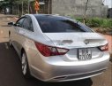 Hyundai Sonata   2010 - Bán Hyundai Sonata đời 2010, màu bạc, số tự động 