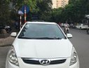 Hyundai i20 2010 - Bán Hyundai i20 năm sản xuất 2010, màu trắng, xe nhập  