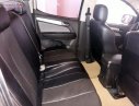 Chevrolet Colorado LT 2.5L 4x4 MT 2017 - Bán Chevrolet Colorado LT 2.5L 4x4 MT 2017, màu đỏ, nhập khẩu, số sàn 
