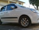 Chevrolet Spark  MT 2010 - Cần bán Chevrolet Spark MT đời 2010, màu trắng, xe đẹp từ trong ra ngoài, máy móc êm