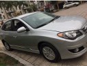 Hyundai Avante  MT 2015 - Bán ô tô Hyundai Avante MT sản xuất năm 2015, màu bạc, xe đẹp