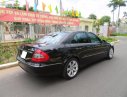 Mercedes-Benz E class E200 2009 - Bán Mercedes E200 năm 2009, màu đen, giá chỉ 395 triệu