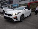 Kia Cerato 1.6 AT Deluxe 2019 - Bán xe Kia Cerato năm sản xuất 2019, màu trắng, mới 100%