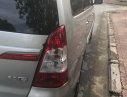 Toyota Innova 2.0E 2015 - Bán Toyota Innova 2.0E năm 2015, màu bạc chính chủ, 552 triệu