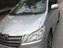 Toyota Innova 2.0E 2015 - Bán Toyota Innova 2.0E năm 2015, màu bạc chính chủ, 552 triệu