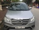 Toyota Innova 2.0E 2015 - Bán Toyota Innova 2.0E năm 2015, màu bạc chính chủ, 552 triệu