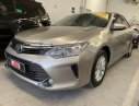 Toyota Camry E 2016 - Bán Camry 2.0E 2016, giảm mạnh lên đến 40 triệu khi khách yêu đến xem xe