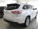 Toyota Highlander 2015 - Bán Toyota Highlander màu trắng đời 2015, mới 100% nhập khẩu Mỹ
