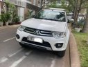 Mitsubishi Pajero 2015 - Đổi xe mới cần bán Pajero 2015, số tự động, máy V6, màu trắng