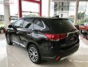 Mitsubishi Outlander 2.0 CVT 2019 - Cần bán xe Mitsubishi Outlander 2.0 CVT đời 2019, màu đen 