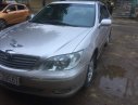 Toyota Camry MT 2003 - Xe Toyota Camry MT sản xuất năm 2003, màu bạc 