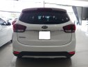 Kia Rondo GAT 2017 - Cần bán Kia Rondo năm 2017, màu trắng, số tự động