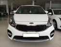 Kia Rondo GAT 2017 - Cần bán Kia Rondo năm 2017, màu trắng, số tự động