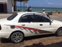 Daewoo Lanos SX  2002 - Bán Daewoo Lanos SX đời 2002, màu trắng, xe gia đình