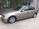 BMW 3 Series 320i 2008 - Gia đình cần bán xe Bmw 320i 2008, số tự động, màu vàng cát