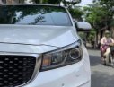Kia Sedona 3.3 GATH 2016 - Bán xe Kia Sedona 3.3 GATH 2016, màu trắng, xe gia đình đi ít, giữ gìn, xe như mới