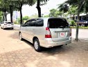 Toyota Innova G 2013 - Bán ô tô Toyota Innova G số tự động 2013, màu bạc, giá 520tr