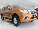 Nissan Navara 2.5 AT 2016 - Bán Nissan Navara 2.5 AT năm 2016, màu cam, nhập khẩu