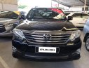 Toyota Fortuner V 2016 - Bán Fortuner V 2016, 1 cầu màu đen quyền lực, xe đẹp