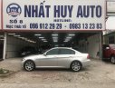 BMW 3 Series 325i 2010 - Cần bán xe BMW 3 Series 325i sản xuất năm 2010, màu bạc, nhập khẩu nguyên chiếc xe gia đình, giá 495tr