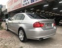 BMW 3 Series 325i 2010 - Cần bán xe BMW 3 Series 325i sản xuất năm 2010, màu bạc, nhập khẩu nguyên chiếc xe gia đình, giá 495tr