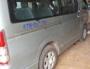 Toyota Hiace 2.5 2010 - Cần bán gấp Toyota Hiace 2.5 đời 2010, xe đầu búa, nội thất đẹp, còn khá mới, ít trầy xước