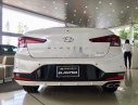Hyundai Elantra   1.6 AT  2019 - Bán Hyundai Elantra 1.6 AT sản xuất năm 2019, màu trắng, xe nhập  