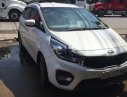 Kia Rondo   2018 - Cần bán xe Kia Rondo đời 2018, màu trắng, bảo dưỡng định kỳ
