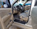 Toyota Hilux 3.0G 4x4 MT 2010 - Bán Toyota Hilux 3.0G 4x4 MT 2010, màu bạc, xe nhập