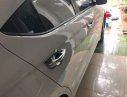 Hyundai Elantra   1.6 MT   2017 - Bán xe Hyundai Elantra 1.6 MT đời 2017, màu trắng, giá tốt