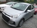 Hyundai Grand i10 1.0MT Base 2019 - Bán Hyundai Grand i10 1.0MT Base sản xuất năm 2019, màu bạc