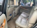 Toyota Innova   2010 - Bán Toyota Innova sản xuất năm 2010, màu bạc xe gia đình đi