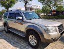 Ford Everest AT 2009 - Bán xe Ford Everest 2009 số tự động, máy dầu, màu hồng phấn