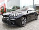 Kia Cerato MT 2019 - Kia Cerato 1.6 số sàn, giảm ngay 10tr + Đưa trước 180tr lấy xe + tặng bộ phụ kiện, LH ngay 0933920564