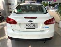 Ford Focus Titanium 2019 - Bán xe Focus Titanium Trắng 2019, tặng gói PK giá trị. Hỗ trợ đăng ký - giao xe toàn quốc