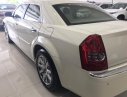 Chrysler 300 2010 - Bán ô tô Chrysler 300 2010, màu trắng, xe nhập, giá tốt