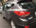 Hyundai Tucson   2010 - Gia đình bán Hyundai Tucson năm sản xuất 2010, màu xám 