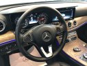 Mercedes-Benz E class E200 2018 - Bán Mercedes sản xuất 2018, màu đen, bảo hành chính hãng chạy vừa hết rốt đa, giá cực rẻ